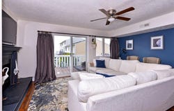 388 N First Street, Hampton, VA 23664