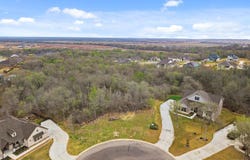 126 Albatross Cv, Cedar Creek, TX 78612
