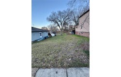 208 Whittier St, Vandergrift, PA 15690