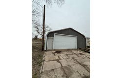 711 E Forrest, Sutton, NE 68979
