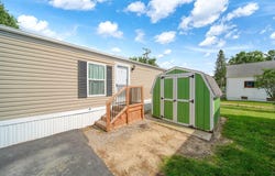 80 Sterling, Adrian, MI 49221