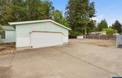 1485 E Santiam St, Stayton, OR 97383
