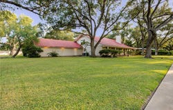 1820 Clare Drive, Alice, TX 78332