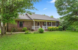 200 Mae Street, Clanton, AL 35045