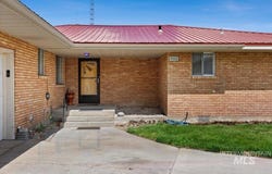 2012 21st, Heyburn, ID 83336