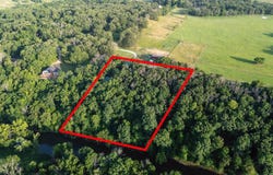 1352 E 400th Road, Bolivar, MO 65613