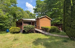 567 Hundley Rd, Crawley, WV 24931