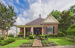 218 S 7th Avenue, Columbus, MS 39701