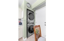 1800 W 54th St, Hialeah, FL 33012