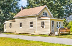 59 School St, Tewksbury, MA 01876