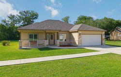 285 Hummingbird Way, Martindale, TX 78655