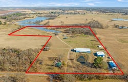 4060 CR 36220, Sumner, TX 75486