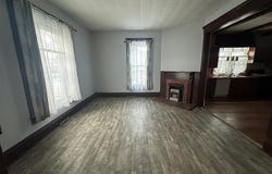 678 English Ave, Marshall, MO 65340