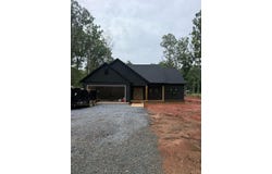 2182 Stonewall Road, Concord, VA 24538