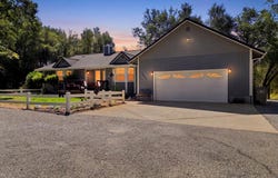20621 Chipeta Way, Redding, CA 96003