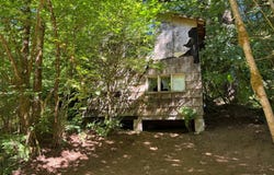 2536 SE MANNTHEY Rd, Corbett, OR 97019