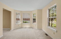 638 Old Ballwin Road, Ballwin, MO 63021