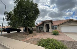 2661 E NANCE Street, Mesa, AZ 85213