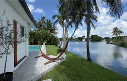 6705 Ficus Dr, Miramar, FL 33023