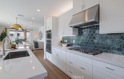 2148 Aneto Way, Santa Paula, CA 93060