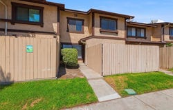 8601 Sunland, Sun Valley, CA 91352