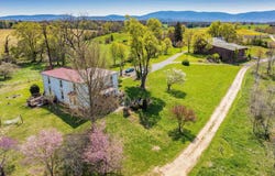 514 LIPSCOMB RD, STUARTS DRAFT, VA 24477