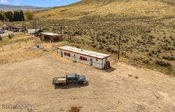 1320 Lovers Leap Road, Dillon, MT 59725