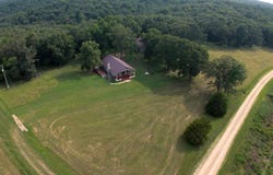 31456 Greenberg Drive, Edwards, MO 65326