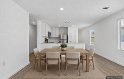 5750 Repeating Way, Von Ormy, TX 78073