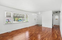 2007 Chelan St., Flint, MI 48503