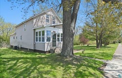 5319 E 3rd St, Superior, WI 54880