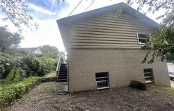 502 Seneca Street, Seneca, SC 29678