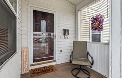 27 Elm Hill Ave, Leominster, MA 01453