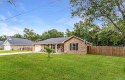 4866 Lamar Dr, Pace, FL 32571