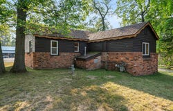 4878 S STRAITS HIGHWAY, INDIAN RIVER, MI 49749