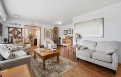 1121 3rd Avenue, De Witt, IA 52742