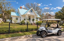 1209 Calhoun Avenue, Ocean Springs, MS 39564