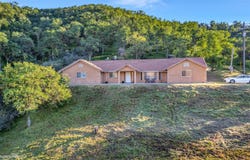27557 Paradise Valley Lane, Clovis, CA 93619