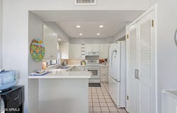 7301 S BONARDEN Lane, Tempe, AZ 85283