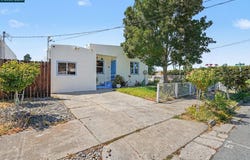 1110 Laurel Ave, Pittsburg, CA 94565