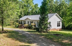 4448 DAVIS LOWGROUND RD, Keysville, VA 23947