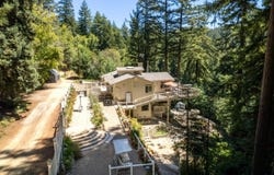 16855 Redwood Lodge RD, LOS GATOS, CA 95033
