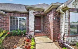 4526 E 141st Place S, Bixby, OK 74008