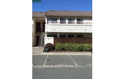 5080 Valley Crest Dr, Concord, CA 94521