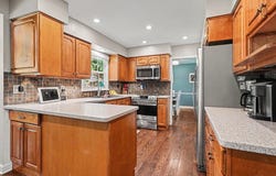 3229 Delevan Drive, Saginaw, MI 48603