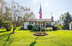 614 Mount Hope Ridge Rd, Independence, PA 15323