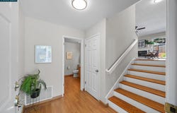 232 Hillcrest Ln, Pleasant Hill, CA 94523