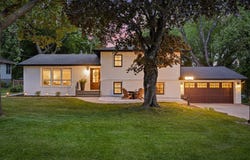 6525 Maple Drive, Waconia, MN 55387