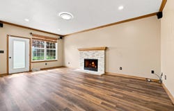 4925 18th St, Kenosha, WI 53144