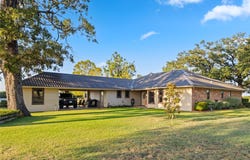 330 Farm Road 900 S, Saltillo, TX 75478